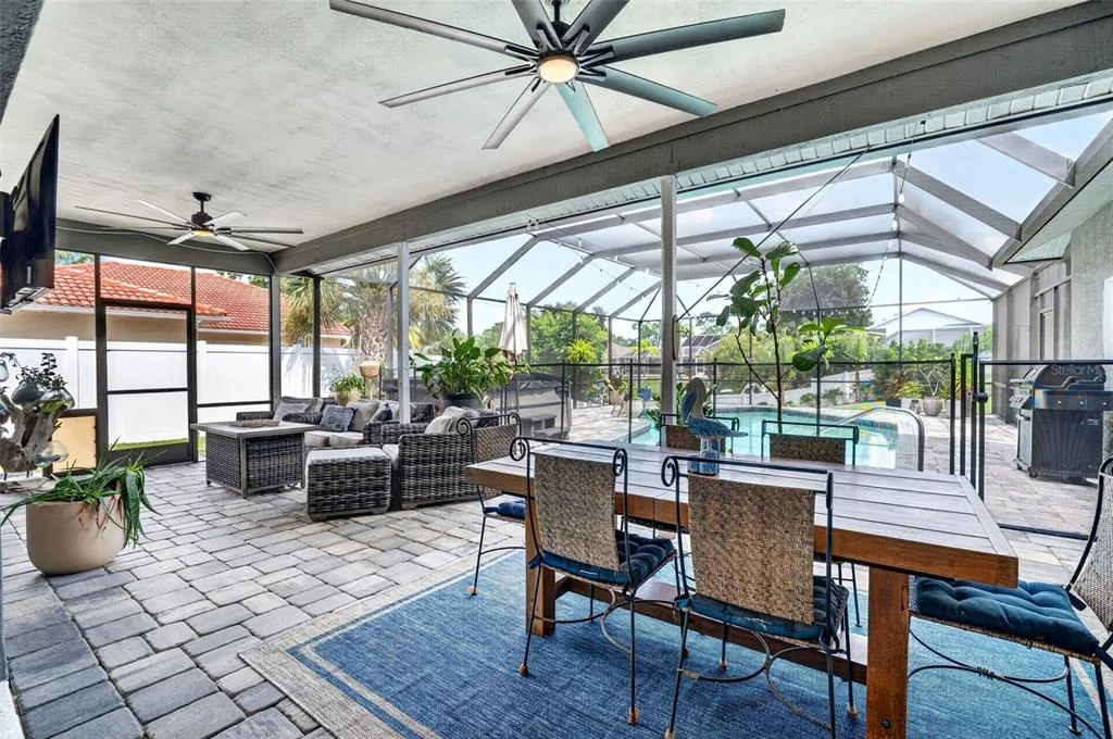 Photo of 16 CHERRYTREE COURT