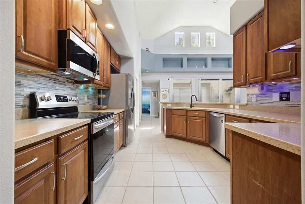 Photo of 6846 PINE SPRINGS