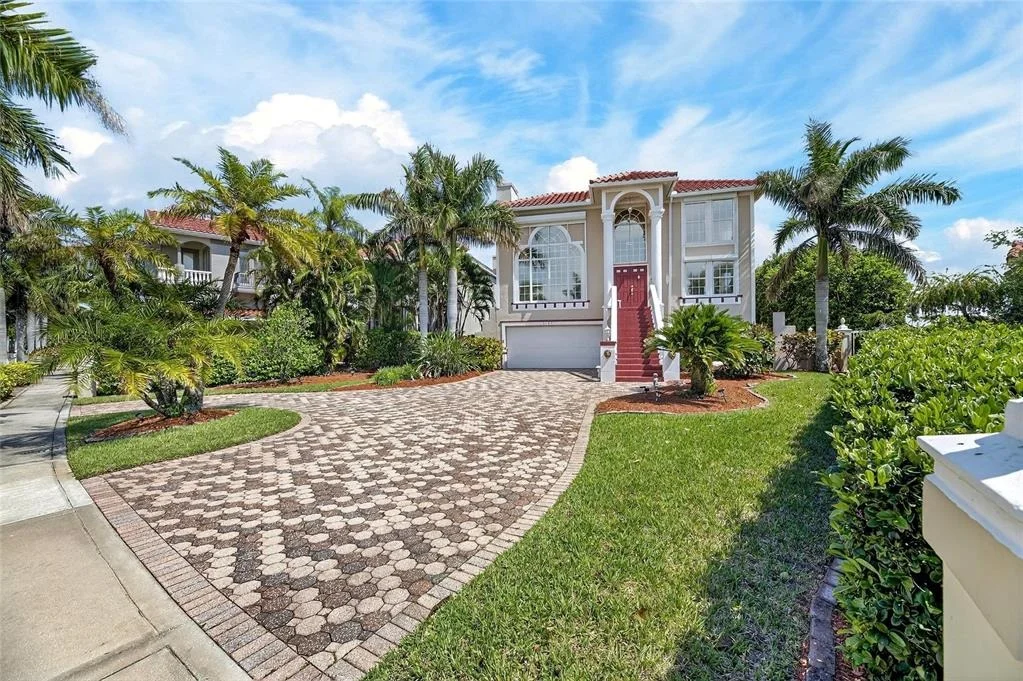 Photo of 6107 MARBELLA BOULEVARD