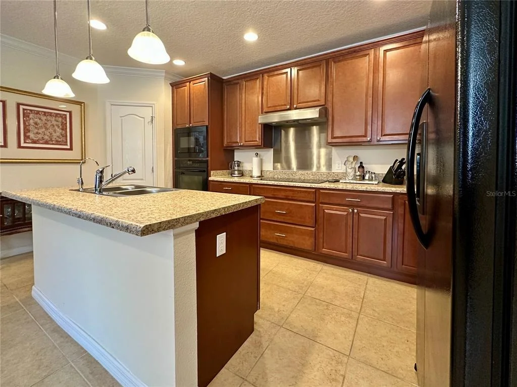Photo of 2115 WASECA LANE