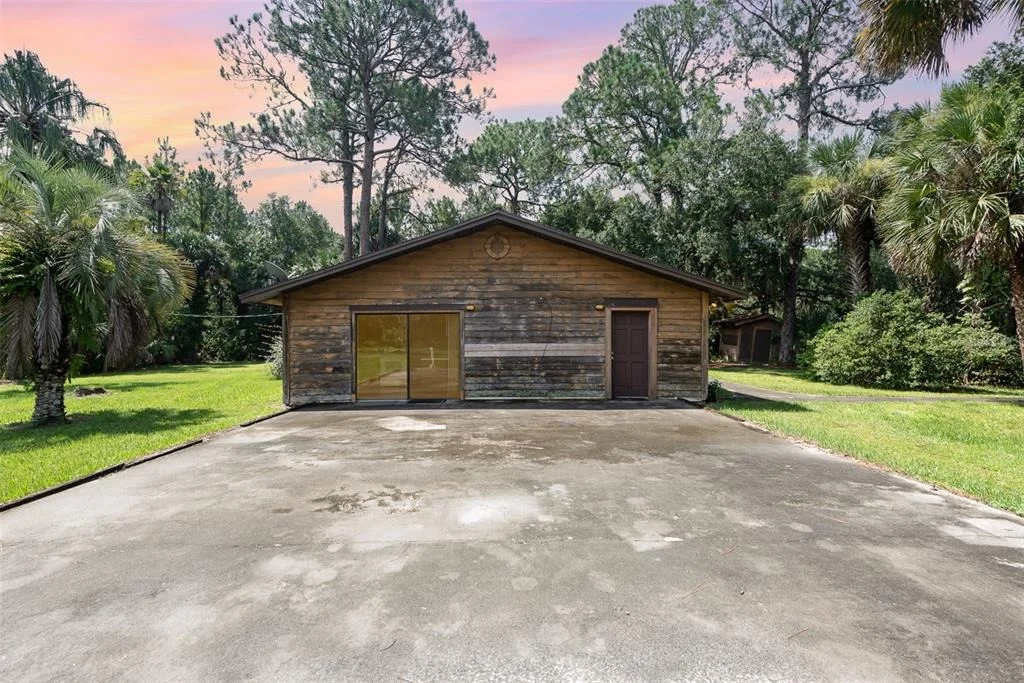 Photo of 4300 JUSTA ROAD