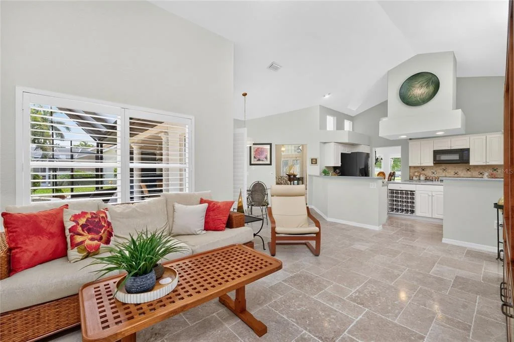 Photo of 6011 KEY LARGO CIRCLE