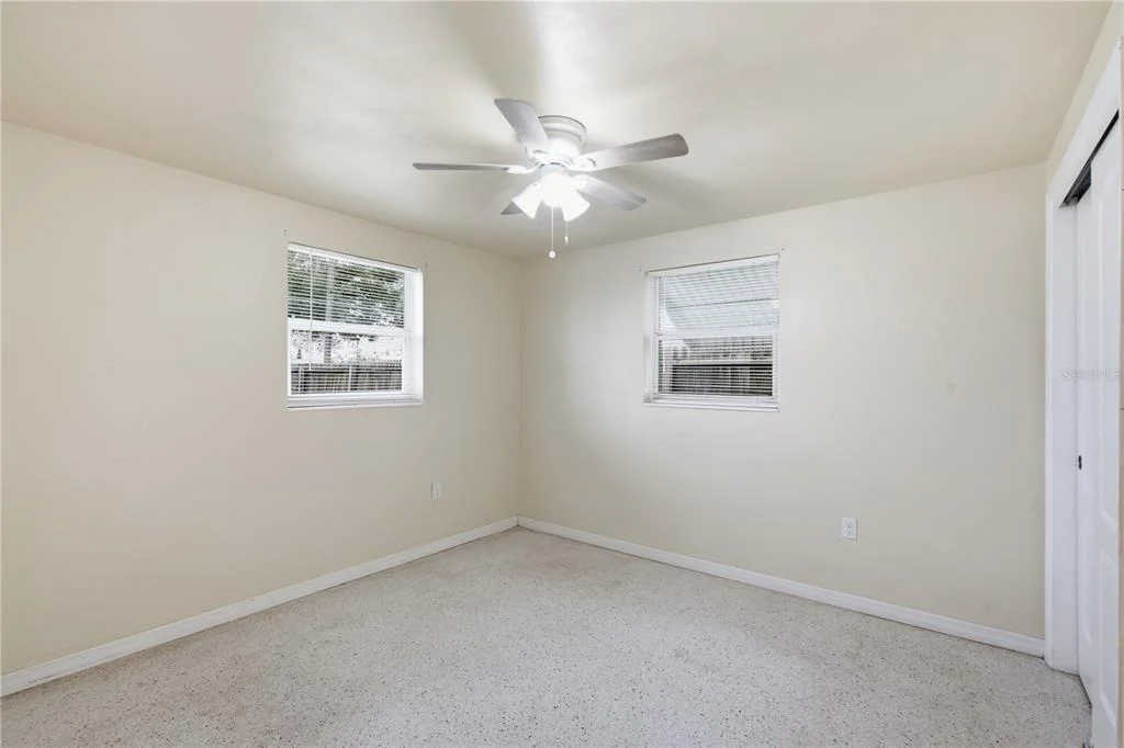 Photo of 2122 HOLIDAY DRIVE