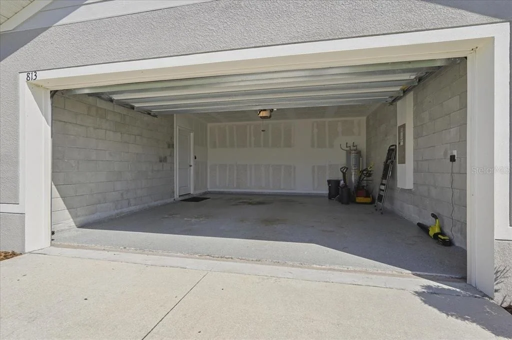 Photo of 813 EAGLE ROCK TER