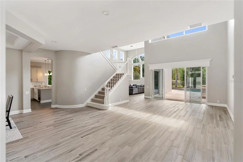 Photo of 6911 RIVERSEDGE STREET CIRCLE