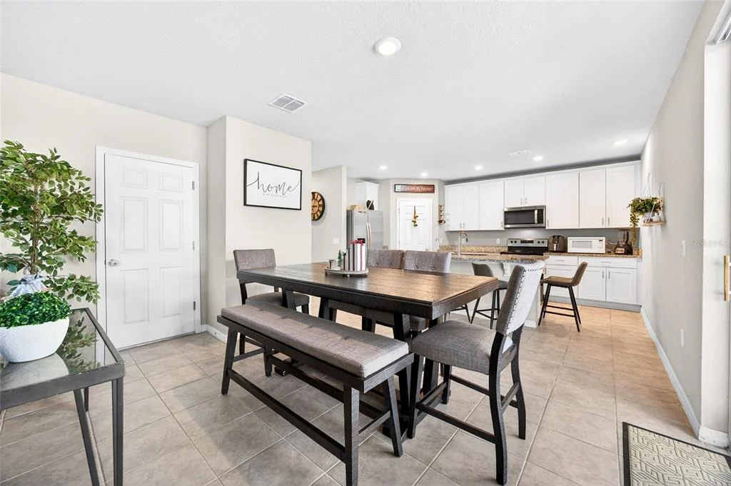 Photo of 953 CAMBRIDGE DRIVE
