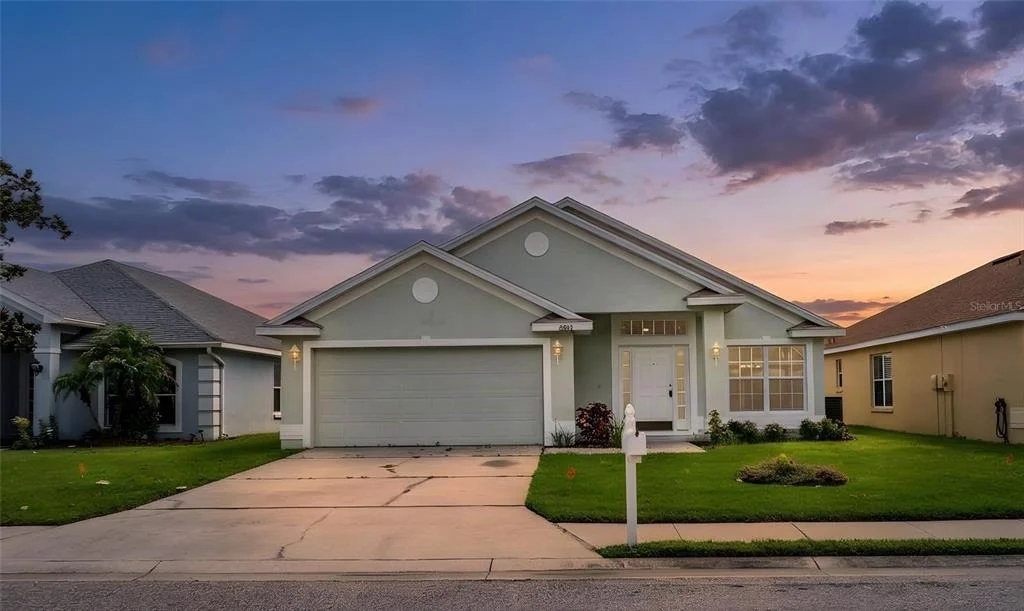 Photo of 6852 SHADOWCAST LANE