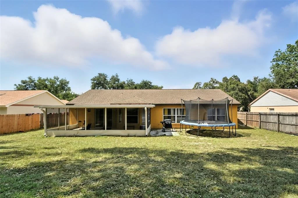 Photo of 6084 BROOKHILL CIRCLE