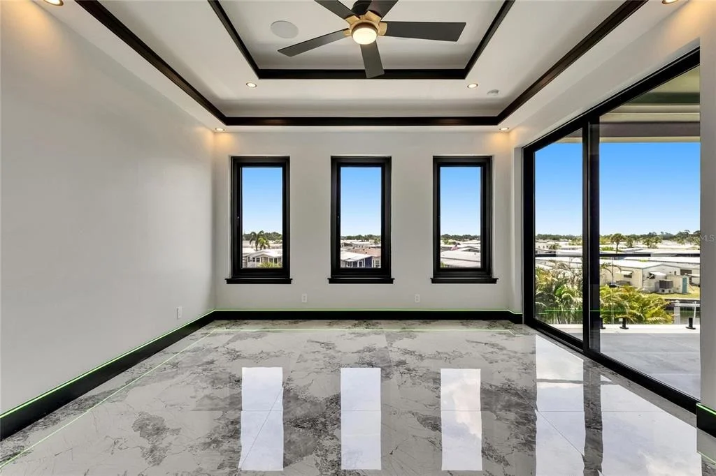 Photo of 6526 SIMONE SHORES CIRCLE