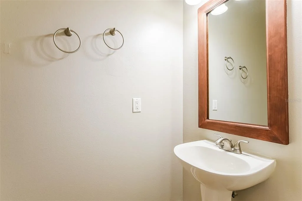 Photo of 1055 GOLF POINT LOOP
