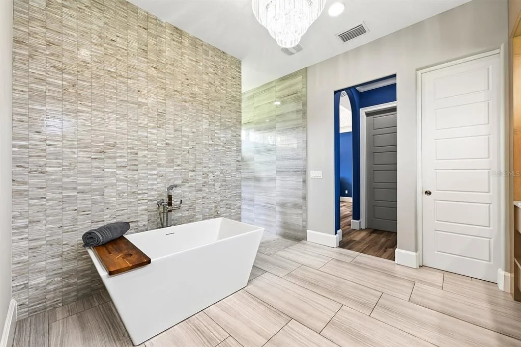 Photo of 4156 BENEDICT AVENUE