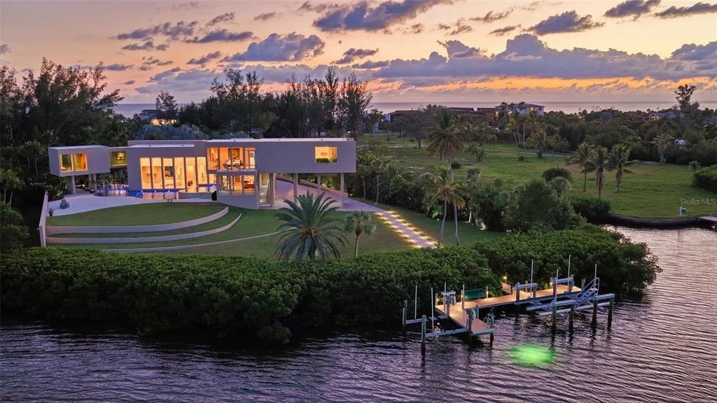 Photo of 6610 GULF OF MEXICO DRIVE