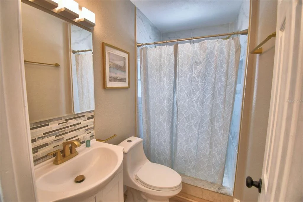 Photo of 3553 CENTER CIRCLE
