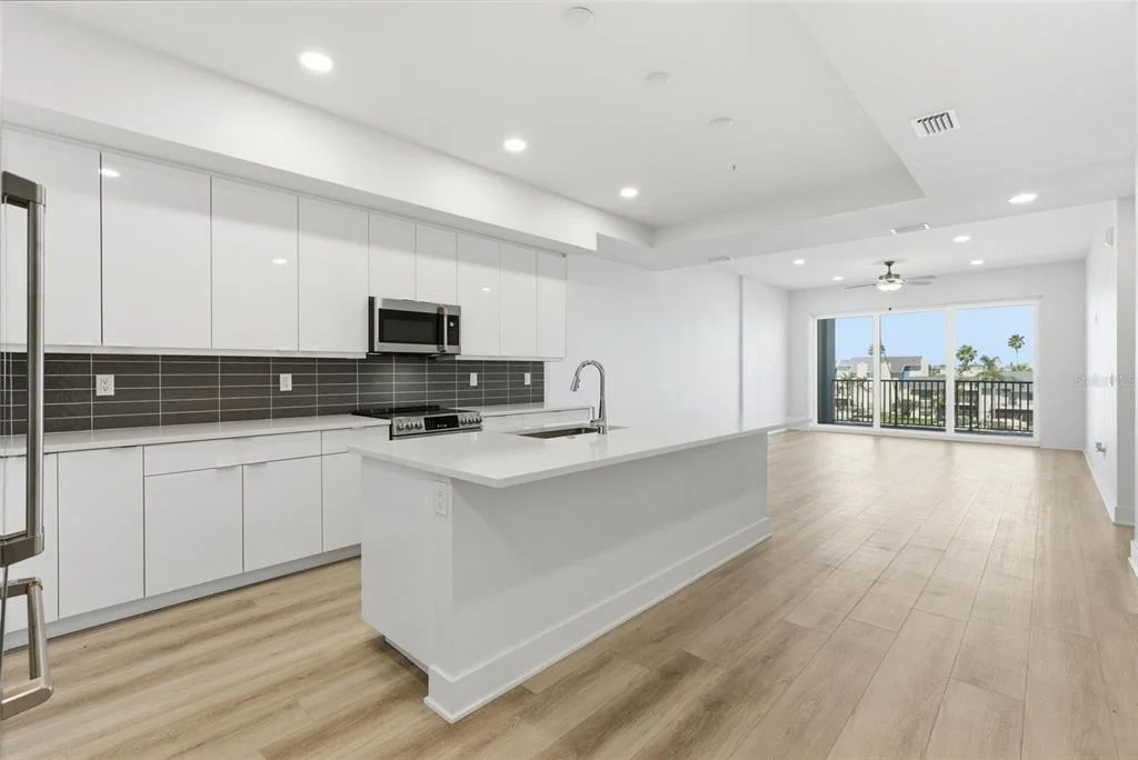 Photo of Unit 305 at 400 150TH AVENUE
