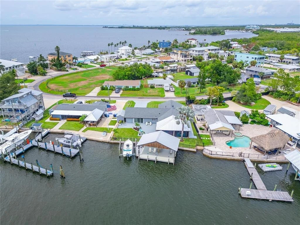 Photo of 3422 W SHELL POINT ROAD