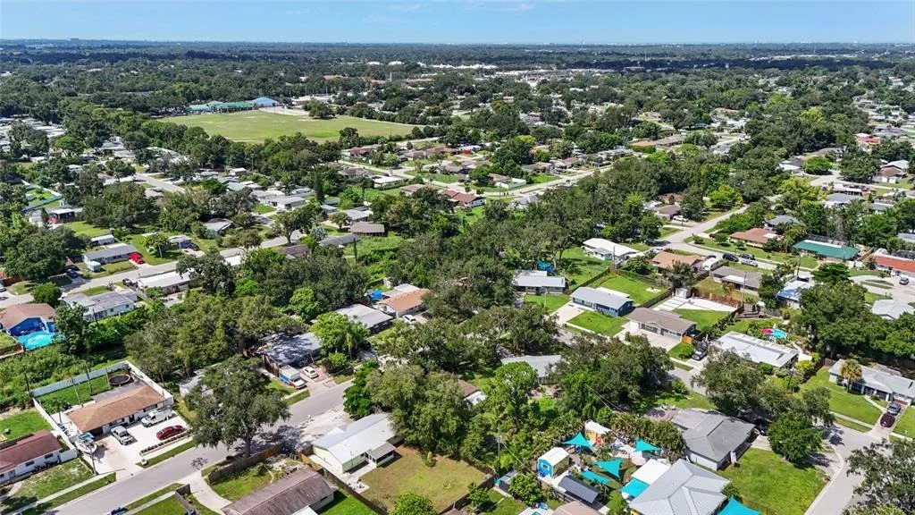 Photo of 4923 BROOKMEADE DRIVE