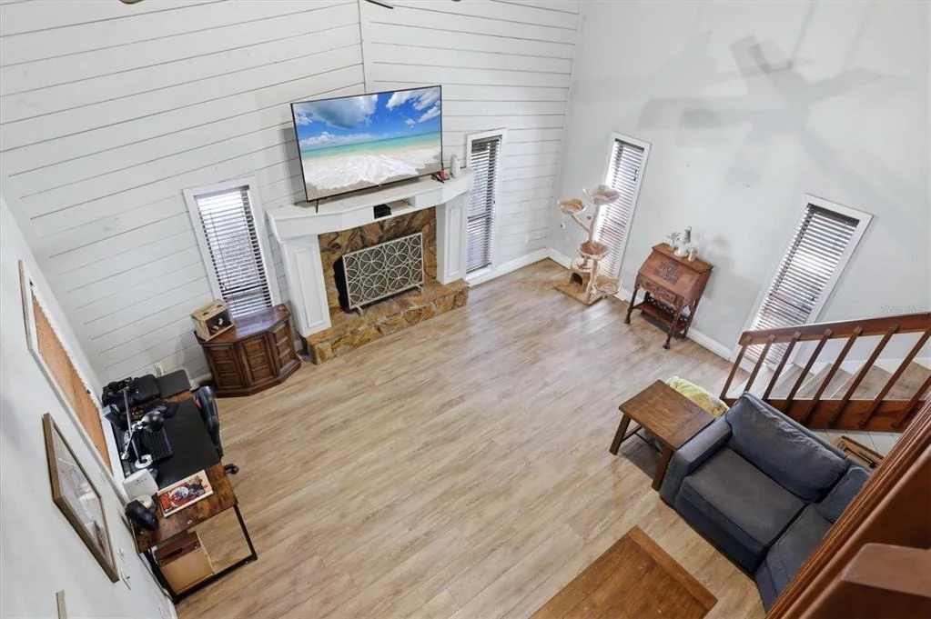 Photo of 10125 OAK RUN DRIVE