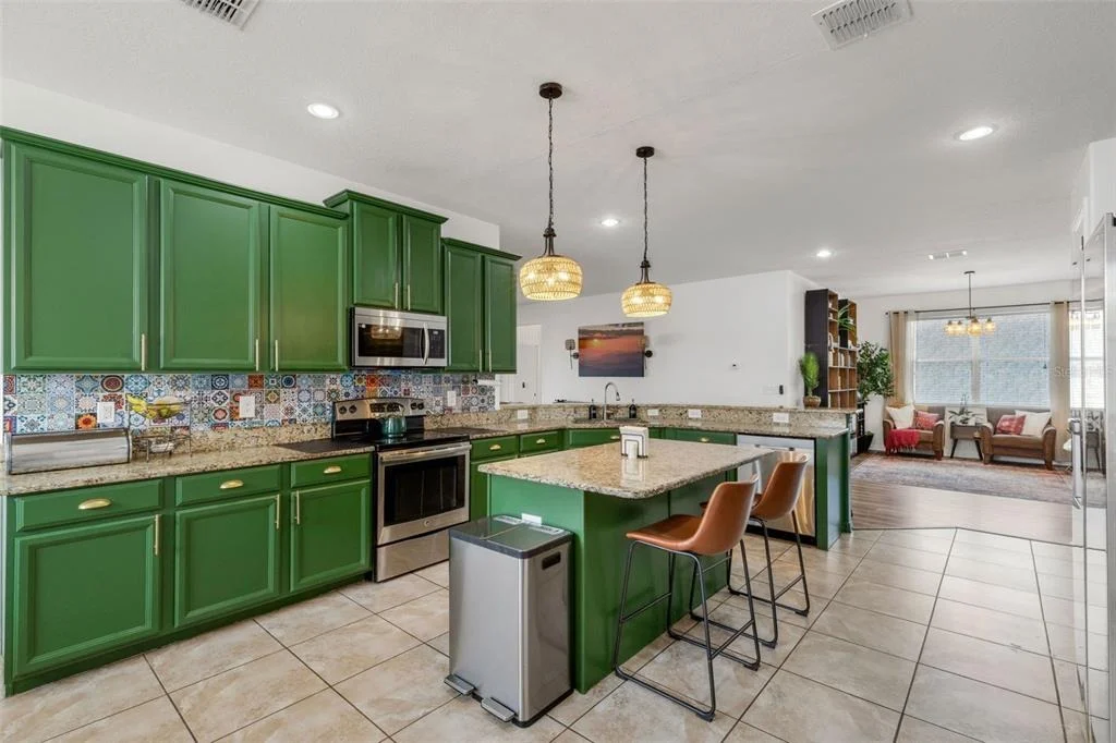 Photo of 611 WABASH BREEZE CIRCLE