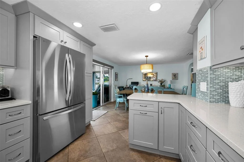 Photo of 4825 SHELL STREAM BOULEVARD