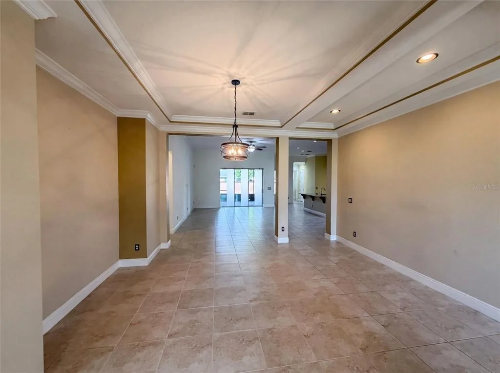 Photo of 918 BLACKTHORN DRIVE