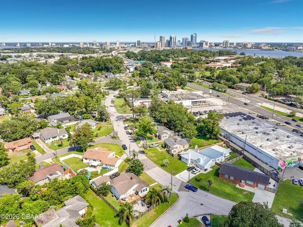 Photo of 2615 RIDGEWOOD ROAD