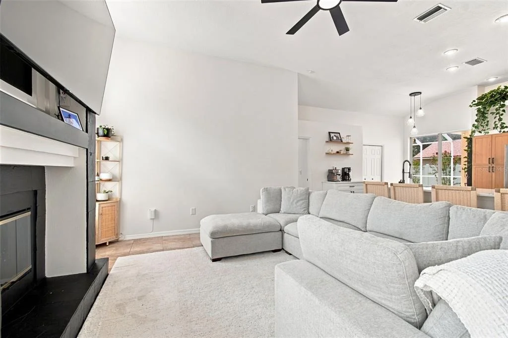 Photo of 5426 WINDBRUSH DRIVE