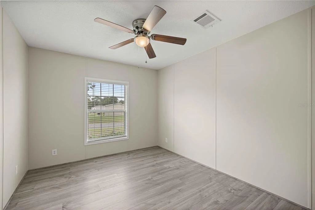 Photo of 122 SE 70TH CIRCLE