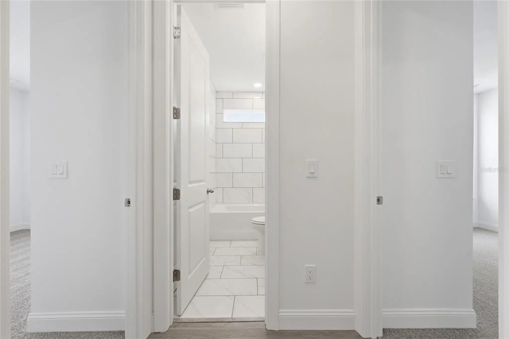 Photo of 14 PROSPECT LANE
