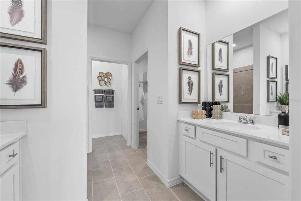 Photo of 6062 RIVER FARM AVENUE