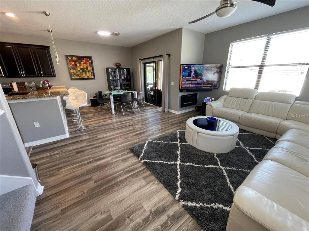 Photo of 11796 CRESTRIDGE LOOP
