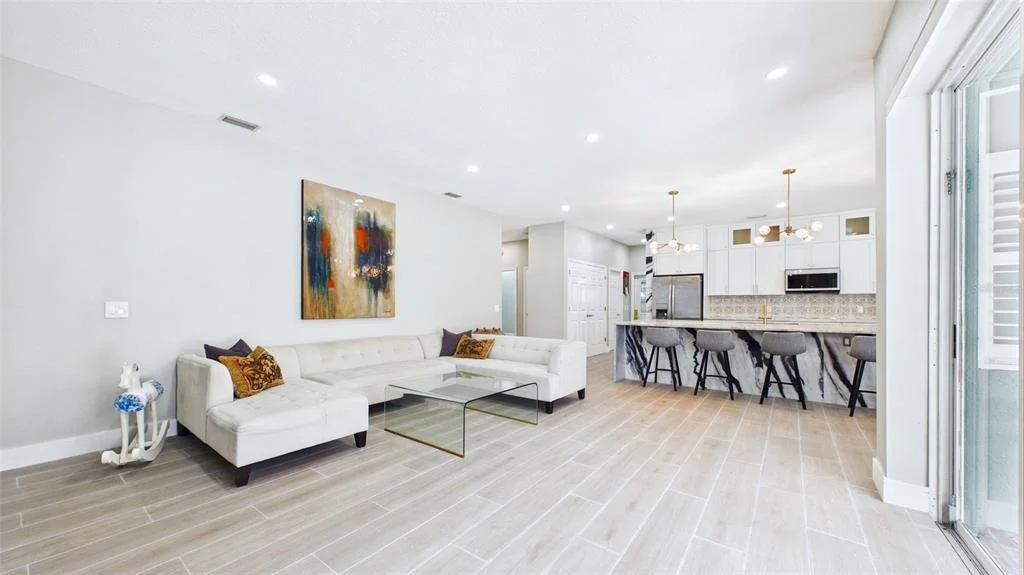 Photo of 7225 RIVER FOREST LANE
