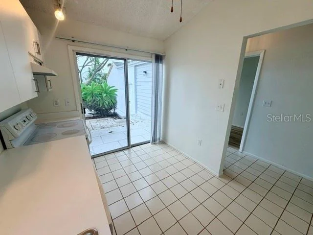 Photo of 950 WATERSIDE LANE