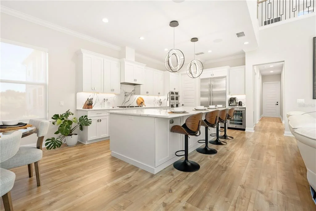 Photo of 2559 PALM AVENUE