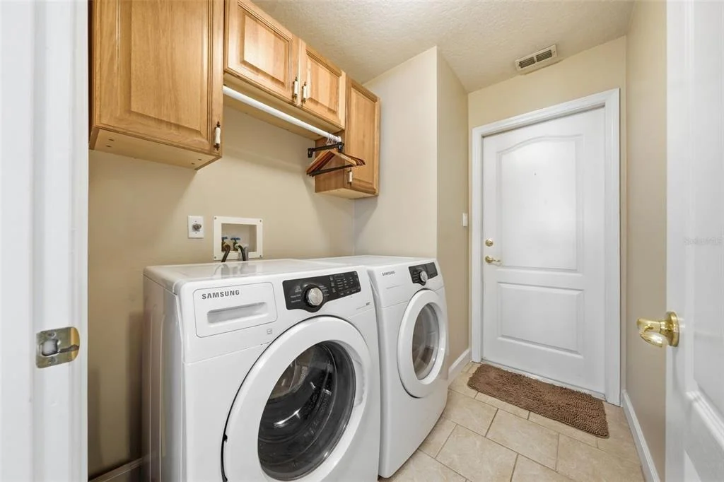 Photo of 3004 LINMONT LANE