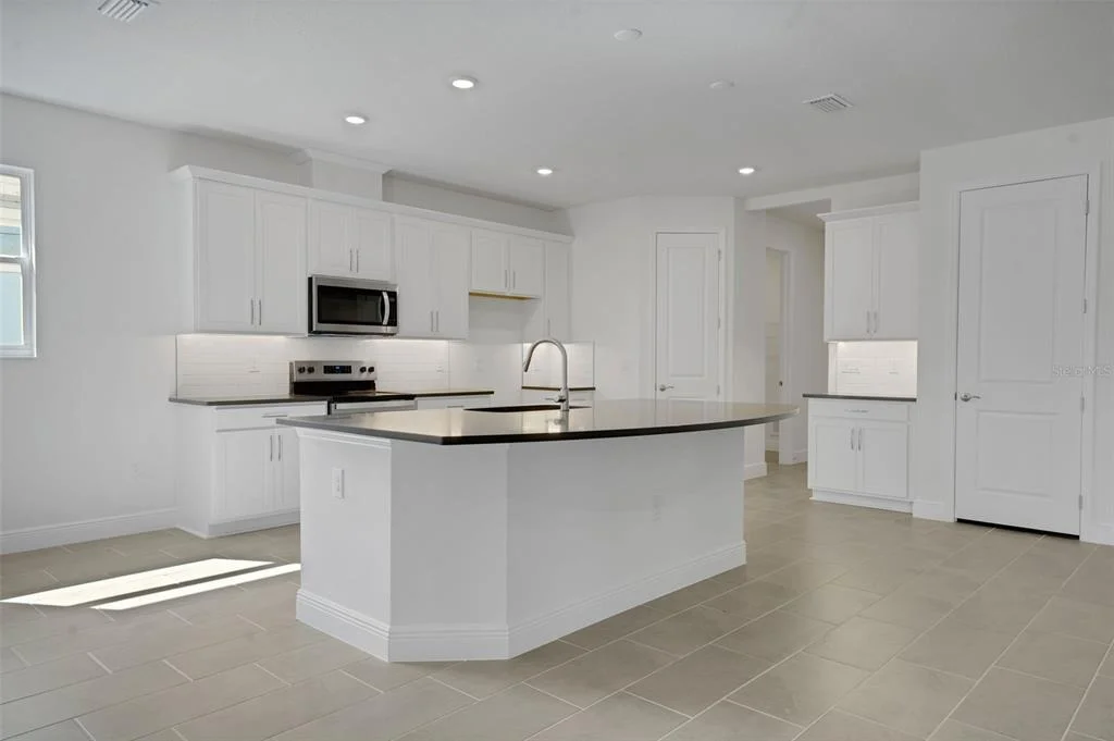 Photo of 7425 SEA MANATEE STREET