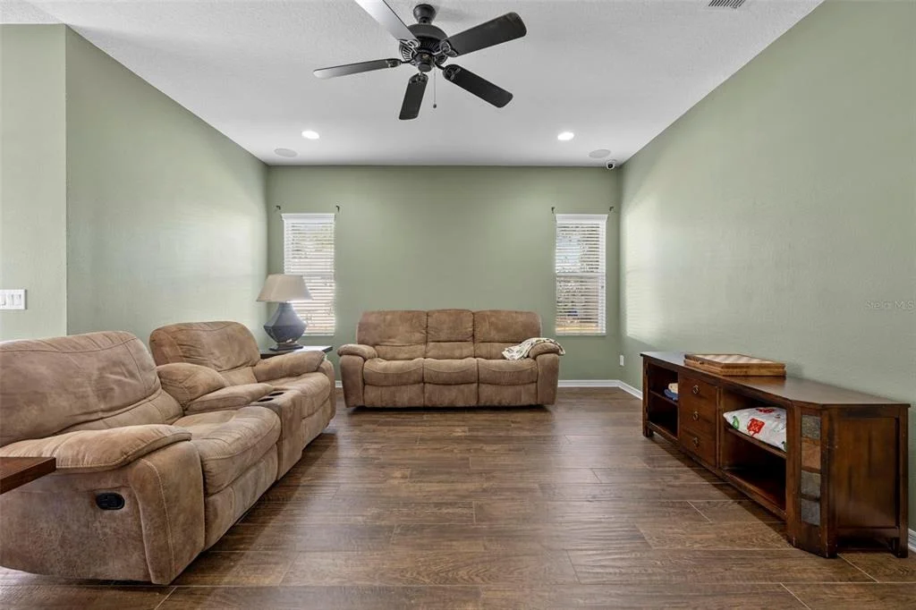 Photo of 632 WINTHROP DRIVE