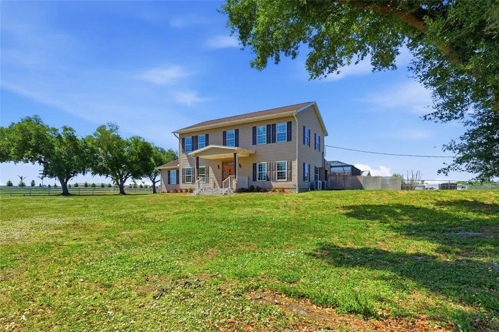 Photo of 15470 STATE ROAD 62