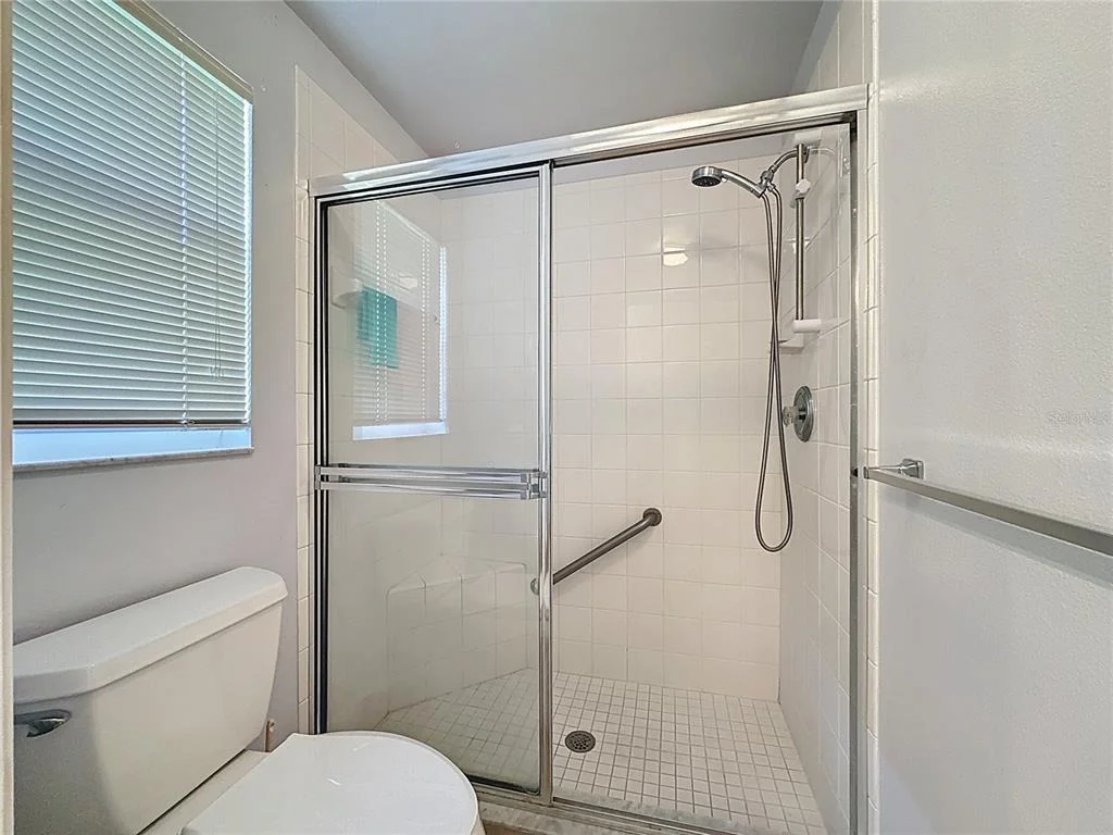 Photo of 3684 EVERSHOLT STREET