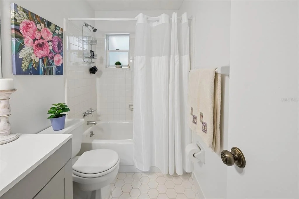 Photo of 102 SWANS NEST CIRCLE