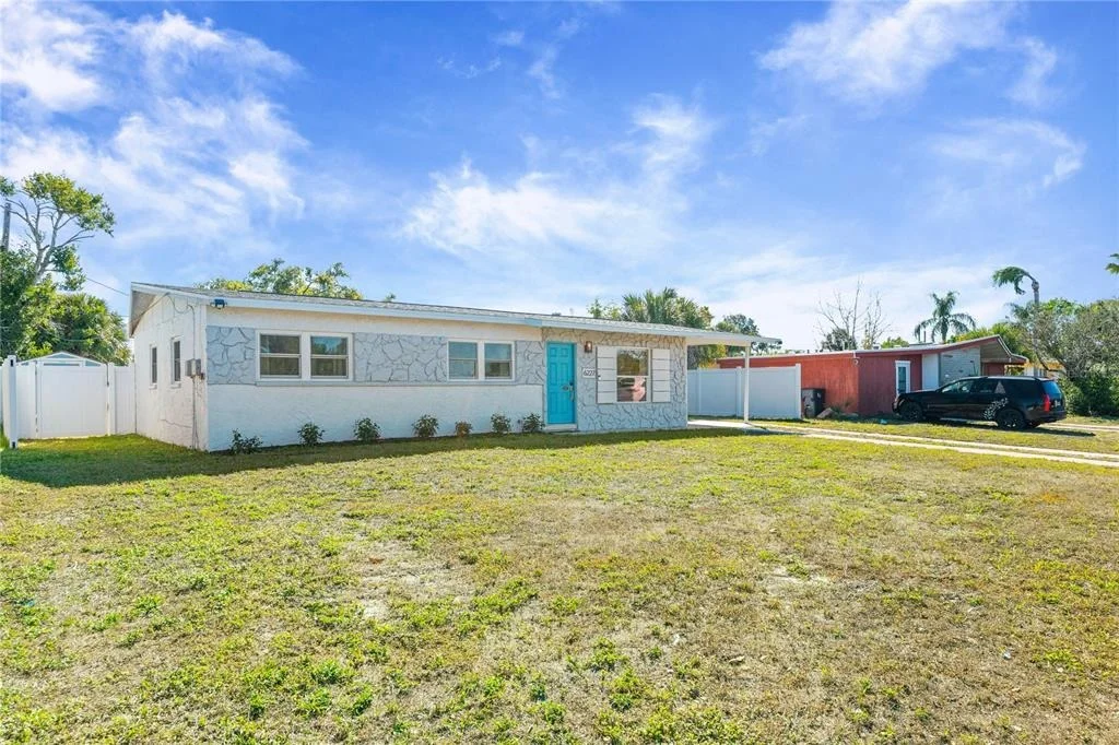 Photo of 6227 COLUMBIA DRIVE