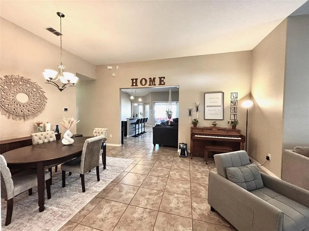 Photo of 613 WABASH BREEZE CIRCLE
