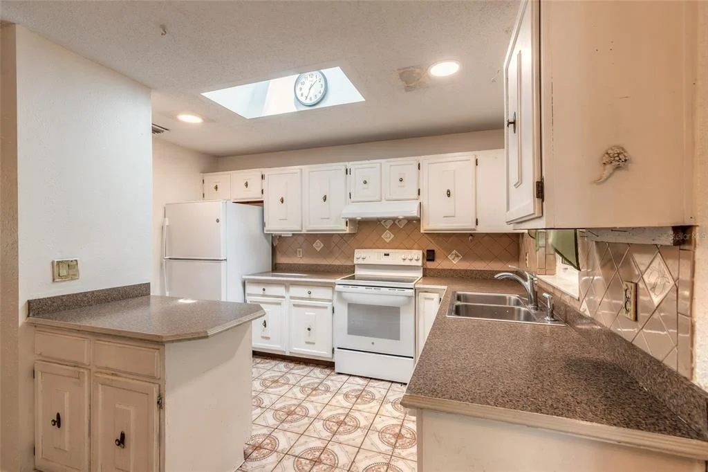 Photo of 2629 UMBRELLA TREE DRIVE