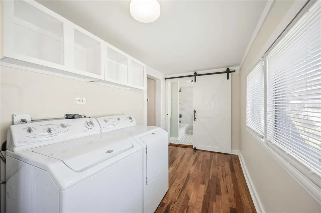 Photo of 2710 3RD AVENUE W
