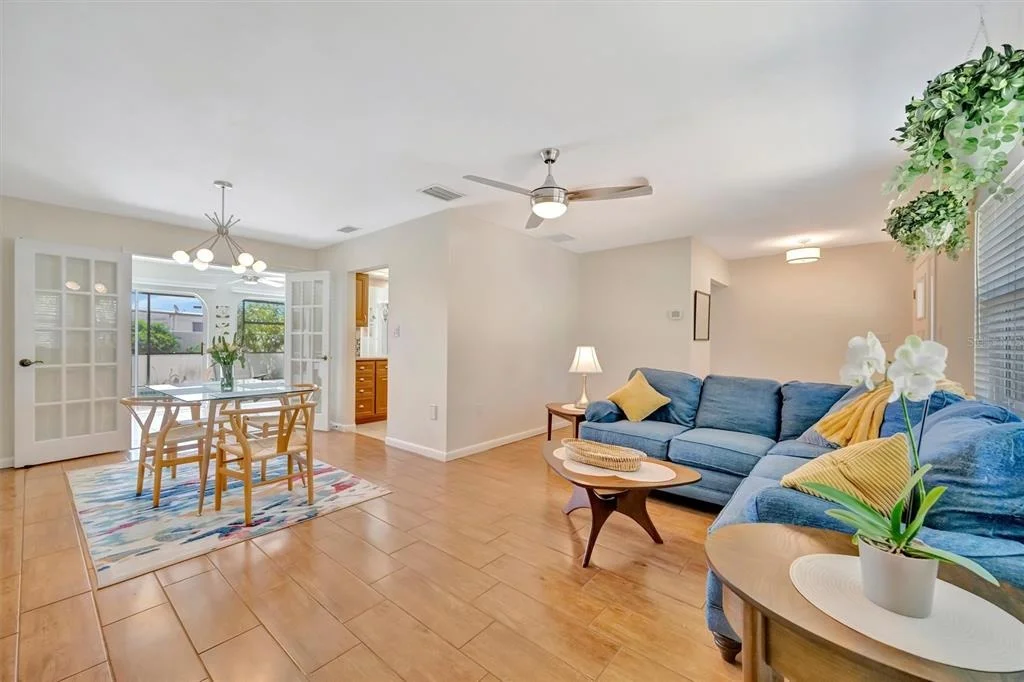 Photo of 5729 AUGUSTA CIRCLE