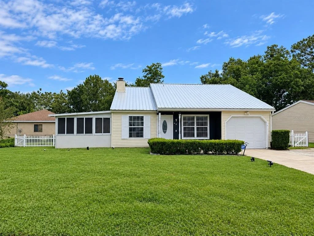 Photo of 25 SPRING LOOP CIRCLE