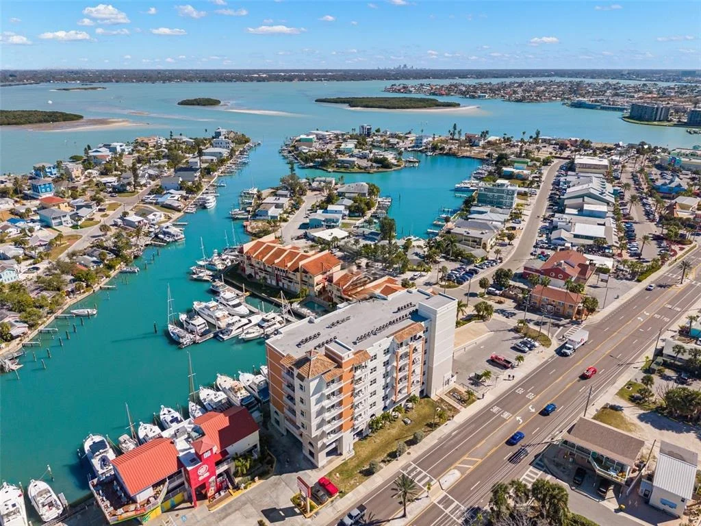 Photo of Unit 1605 at 13101 GULF BOULEVARD