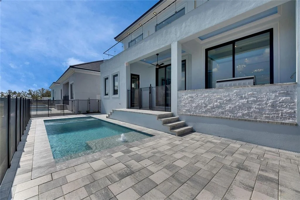Photo of 6538 SIMONE SHORES CIRCLE