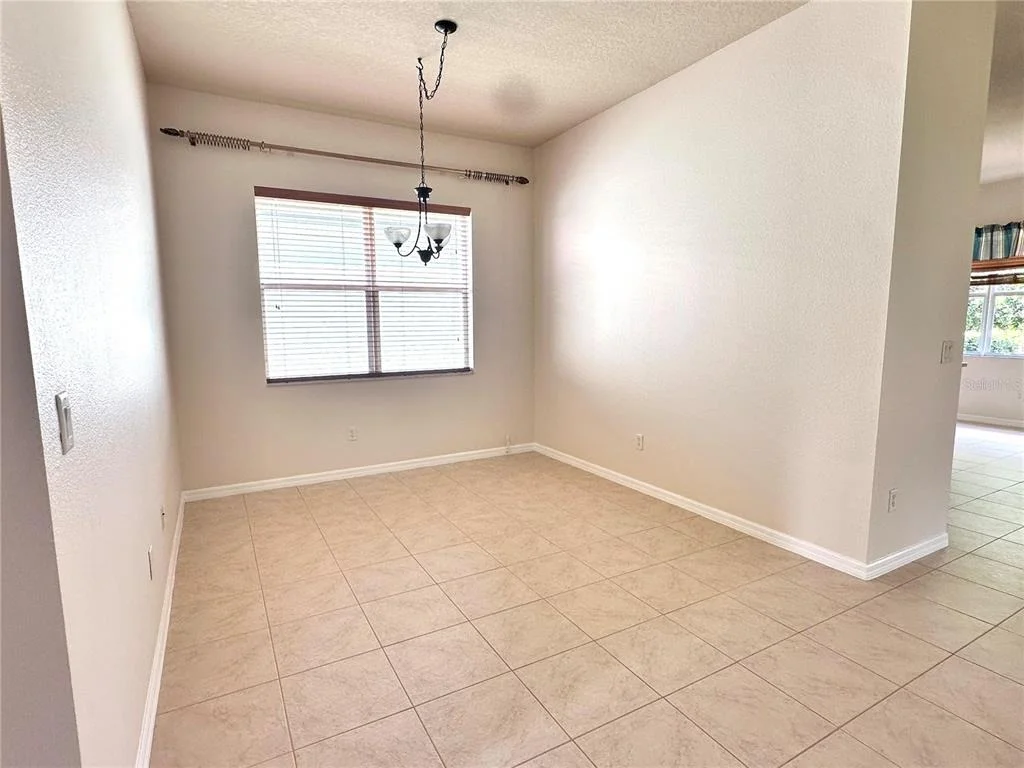 Photo of 4950 SANDY BROOK CIRCLE