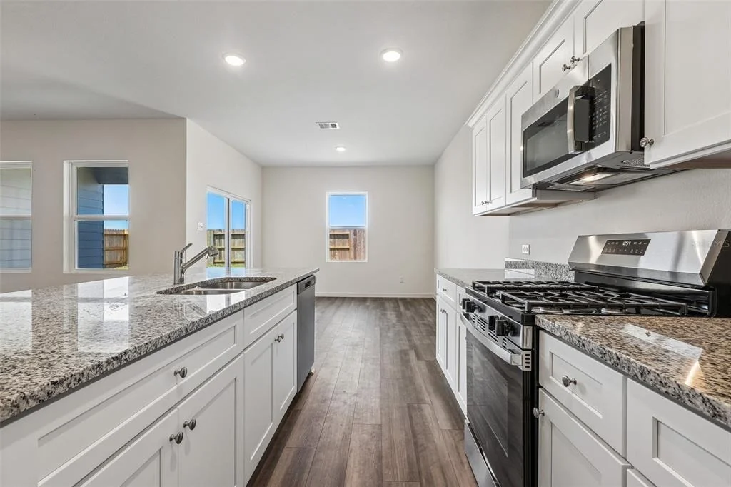 Photo of 10861 CURVING CREEK LOOP