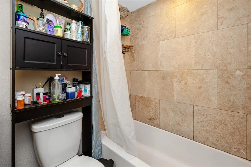 Photo of 1250 LAKEVIEW ROAD